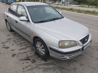 Hyundai Elantra 1.6i 16V Comfort - 3
