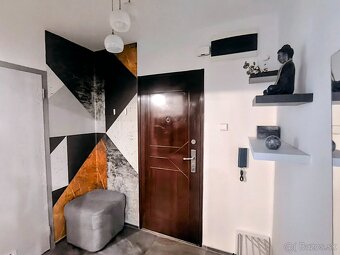 SMART BÝVANIE V KOMÁRNE 3 izbový byt s loggiou na PREDAJ - 3