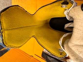 BRUSLE BAUER SUPREME S 35 vel. 35/2 D - 3