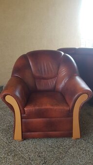 Luxusna starsia kozena sedacia suprava ( 2 gauc + kreslo) - 3