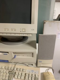 IBM NetVista Pentium 4 - 3