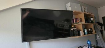Televízor Samsung UE32T5372CD - 3