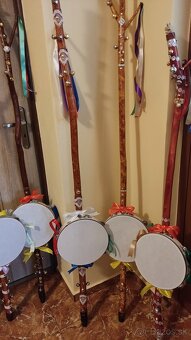 Ozembuchy  so strunenim ako hudobný nástroj, alebo darček  , - 3