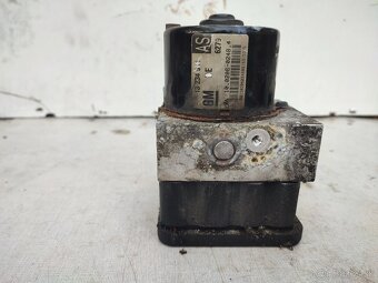 Opel - ABS jednotku / čerpadlo ABS - 3