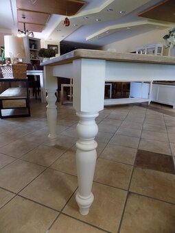 Jedálenský stôl Taupe - 3