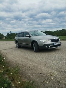 Škoda Superb 2 SCOUT combi 2.0TDI CR - 3