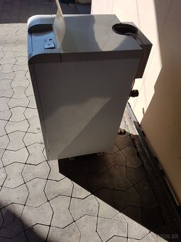 Predám liatinový plynový kotol Protherm medveď 30KLOM - 3