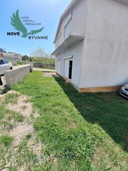 Na predaj dom vhodný na investíciu na ostrove Vir v Chorváts - 3