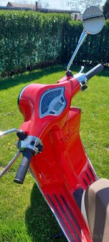 Vespa Primavera 50 4T E4 - 3