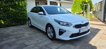KIA Cee’d 1.6 CRDi MHEV Gold+ 16499 s DPH 2021 - 3
