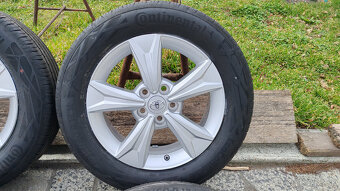 5x114,3 R17 --- TOYOTA CH - R - 3