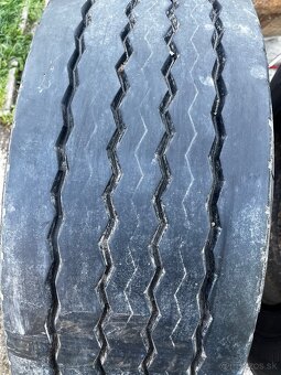 kolesa 385/65 R22,5 - 3
