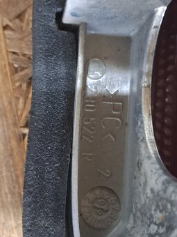zadne lave a prave svetlo bmw model 320d - 3