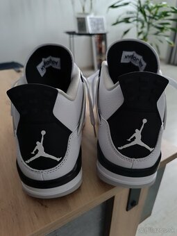 Jordan 4 miliardy black retro - 3
