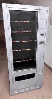 Predajny automat RHEAVENDORS DAMIAN - 3