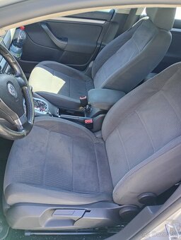 Volkswagen Golf Comfortline 1.9 TDI DSG - 3