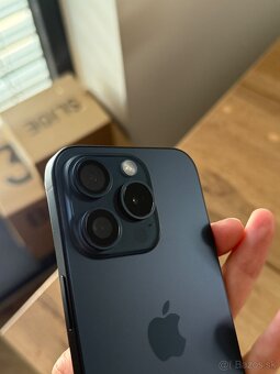 iPhone Apple 15 PRO 128 GB MODRÝ - 3
