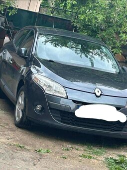 Renault - 3