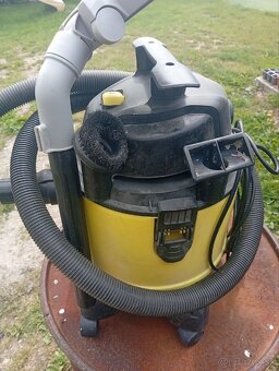 VYSÁVAČ PARKSIDE PNTS1300F5 - 3