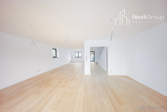 KOMPLETNE ZREKONŠTRUOVANÝ 5- IZB. RD S DVOJGARÁŽOU V BYTČICI - 3