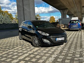 Hyundai i30 Kombi 1.6 CRDi - 3