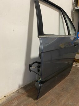 Zadné ľavé dvere bmw e30 - 3