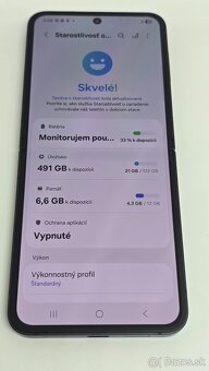 Samsung Galaxy Z Flip6 512GB - 3