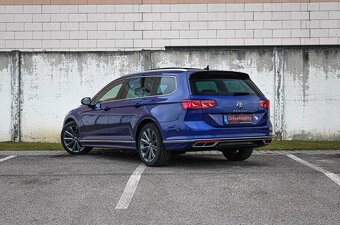 Volkswagen Passat Variant 2.0 TDI EVO Elegance DSG - 3
