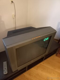 Sony Trinitron - 3