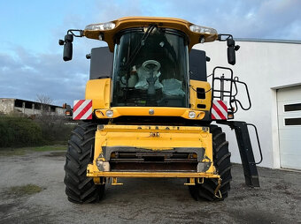 Kombajn NEW HOLLAND CX8080SL+BISO CropRanger VX750 TrendLine - 3