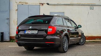 Škoda Superb Combi 2.0 TDI DSG Laurin&Klement - 3