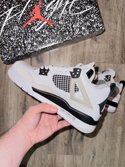 Air jordan 4 millitary black - 3