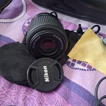 Nikon D3100 - 3