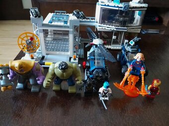 LEGO AVENGERS : 76131 + 76124 - PREDANE - 3