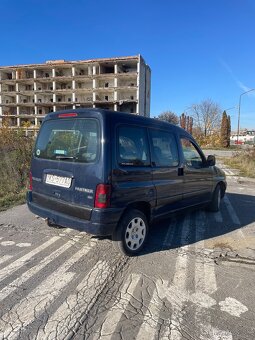 Predám Peugeot partner 2.0 hdi - 3