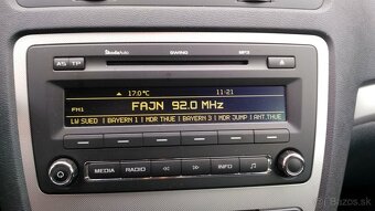 autorádio škoda swing octavia 2 facelift 2009-2012 - 3