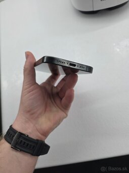 Predám iphone 15 pro 512gb - 3