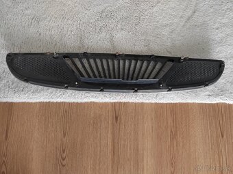 Daewoo Nubira predná maska - 3