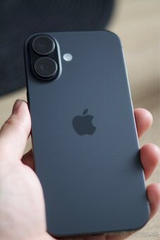 iPhone 17 256GB čierny - 3
