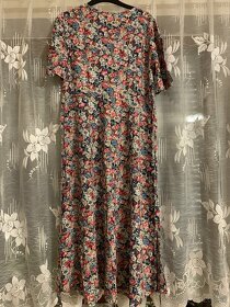 Kvetované šaty - 3