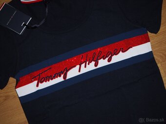 Tommy Hilfiger dámske tmavomodré tričko - 3
