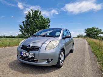 Toyota yaris 1.3 T 5D - 3