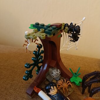 LEGO z roku 2018 Harry Potter Aragogov brloh - 3