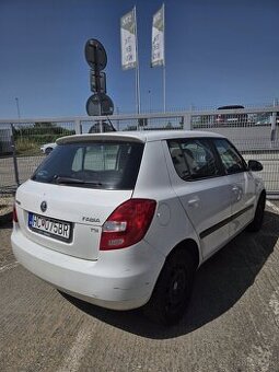 Skoda Fabia - 3