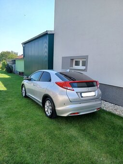 Predám Honda Civic 1.4i-VTEC 9.gen. - 3