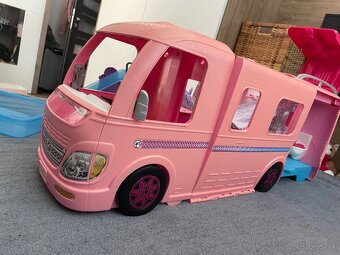 Barbie karavan - 3