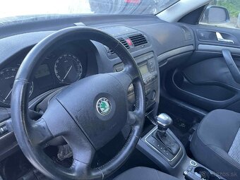 ROZPREDAME NA DIELY OCTAVIA 2 - 3