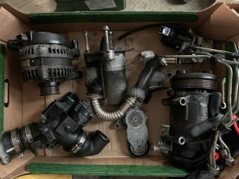 Časti motora 1.6 HDI tdci 16v - 3