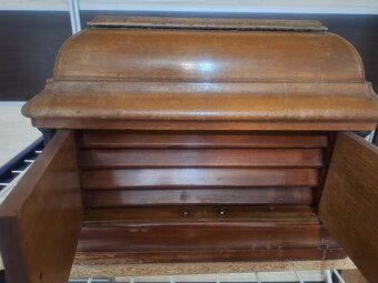 Predám starožitný gramofón. - 3