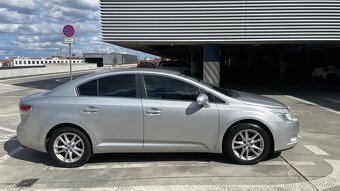 Toyota Avensis T27 2.0 D-4D, 2010, manuál - 3